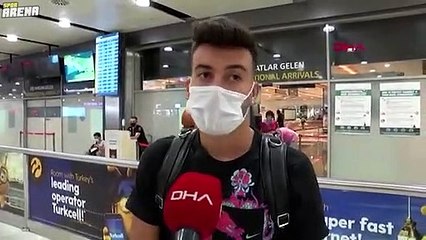 Beşiktaş'ın yeni transferi Atakan Üner, İstanbul'a geldi