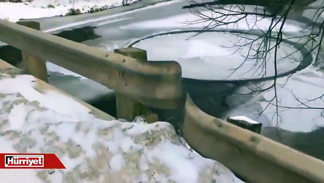Donmuş nehirde oluşan Buz diski görenleri şaşırttı