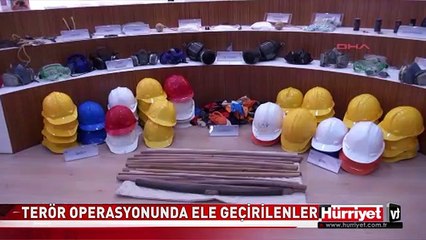TERÖR OPERASYONUNDA ELE GEÇİRİLENLER BASINA GÖSTERİLDİ