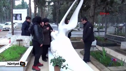 Özgecan Aslan mezarı başında anıldı