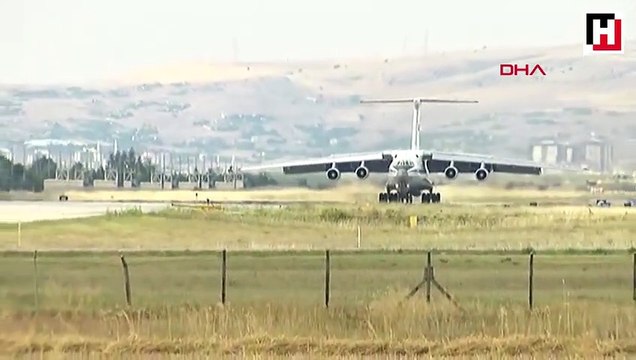 Füze savunma sistemini taşıyan 14'üncü uçak indi