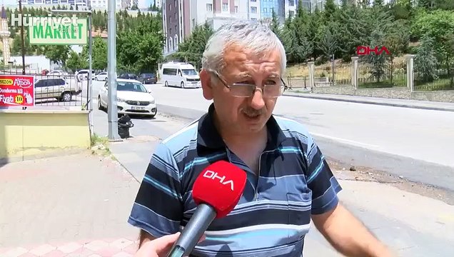 Ankara'da sele kapılan kişiyi, mahalle bakkalı kurtardı! İşte o anlar