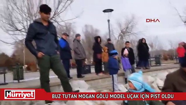 Buz tutan göl uçak için pist oldu