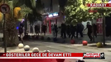GÖSTERİLER GECE DE DEVAM ETTİ