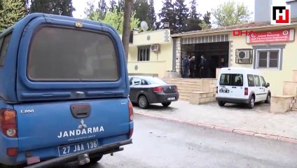 Anne iki çocuğunu öldürüp ikinci kattan atladı