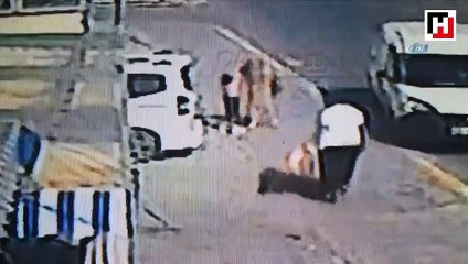 Küçük kıza anne şiddeti kamerada