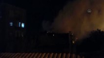 BALIKESİR - Metruk binada çıkan yangın söndürüldü