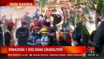 İzmir’de enkaz altındaki anne ve 4 çocuğuna ulaşıldı