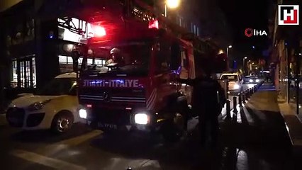 Evde uyuyakalan kıza itfaiye merdivenle ulaştı