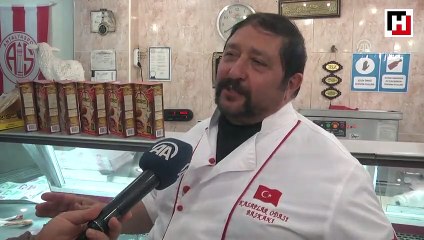 Gülerken içtiği "bir yudum çay" hastanelik etti