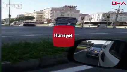 Otobüse maskesiz alınmayınca, sileceklere tutundu