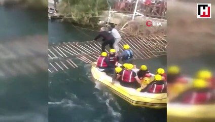 Download Video: Turistlerin korku dolu anları