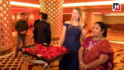 Hintli çiftin milyon dolarlık 25'inci evlilik yıl dönümü kutlaması