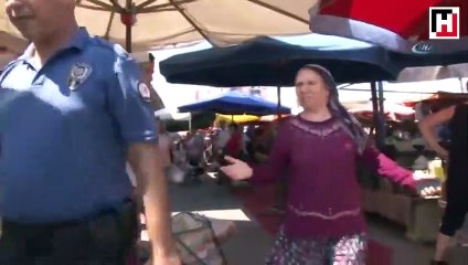Dua bahanesiyle üç bileziği çalınan yaşlı kadın gözyaşlarına boğuldu