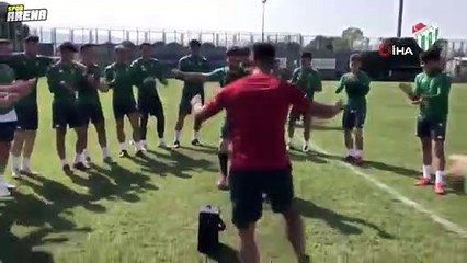 Bursasporlu futbolcular antrenman sonrası dans etti