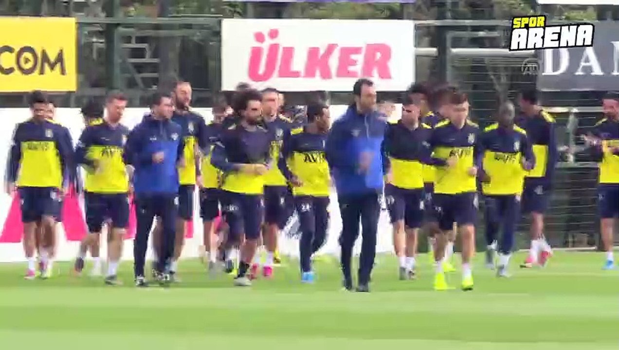 Fenerbahçe'de çalışmalar sürüyor
