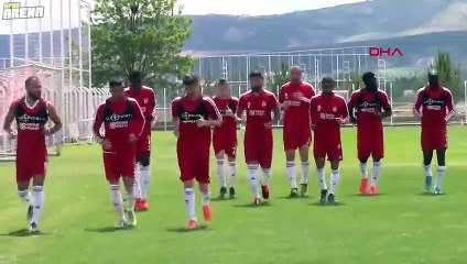 Sivasspor'da neşeli antrenman!