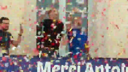 Griezmann, doğum yerinde şampiyonluğu doyasıya kutladı!