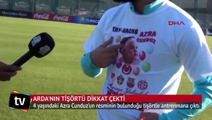 Milli Takım antremanında Arda Turan'ın tişörtü dikkat çekti