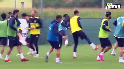 Fenerbahçe'nin Avusturya kampı başladı