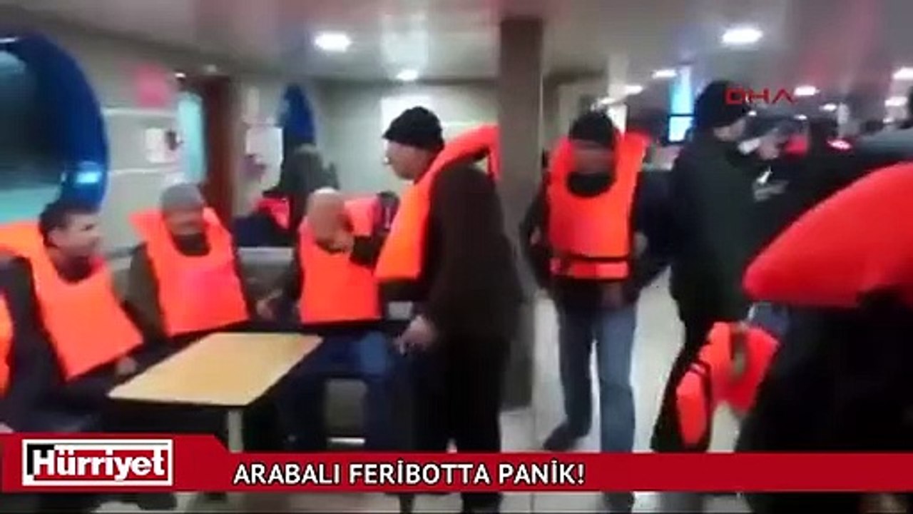 Arabalı feribotta korku dolu anlar!