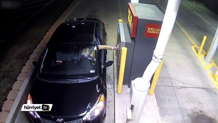 Arabasını çaldığı kadını bagaja koyup kaçırdı