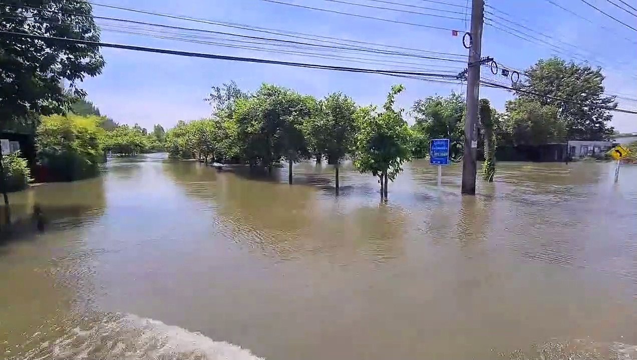 น้ำท่วมสูง เซ็นทรัลอุบลฯ ประกาศปิดให้บริการ 14-19 ต.ค.นี้