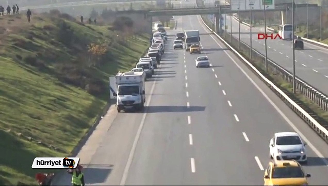 Polis Sabiha Gökçen Havalimanı çevresindeki arazilerde didik didik arama yapıyor