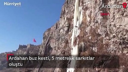Ardahan buz kesti, 5 metrelik sarkıtlar görenleri şaşırtıyor