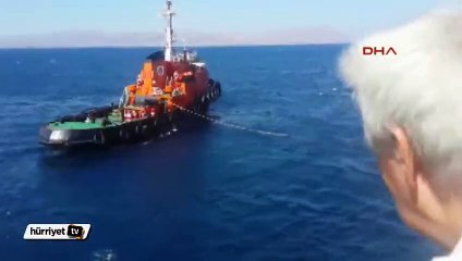 Çanakkale'de makine arızası yapan Gökçeada feribotu yolda kaldı