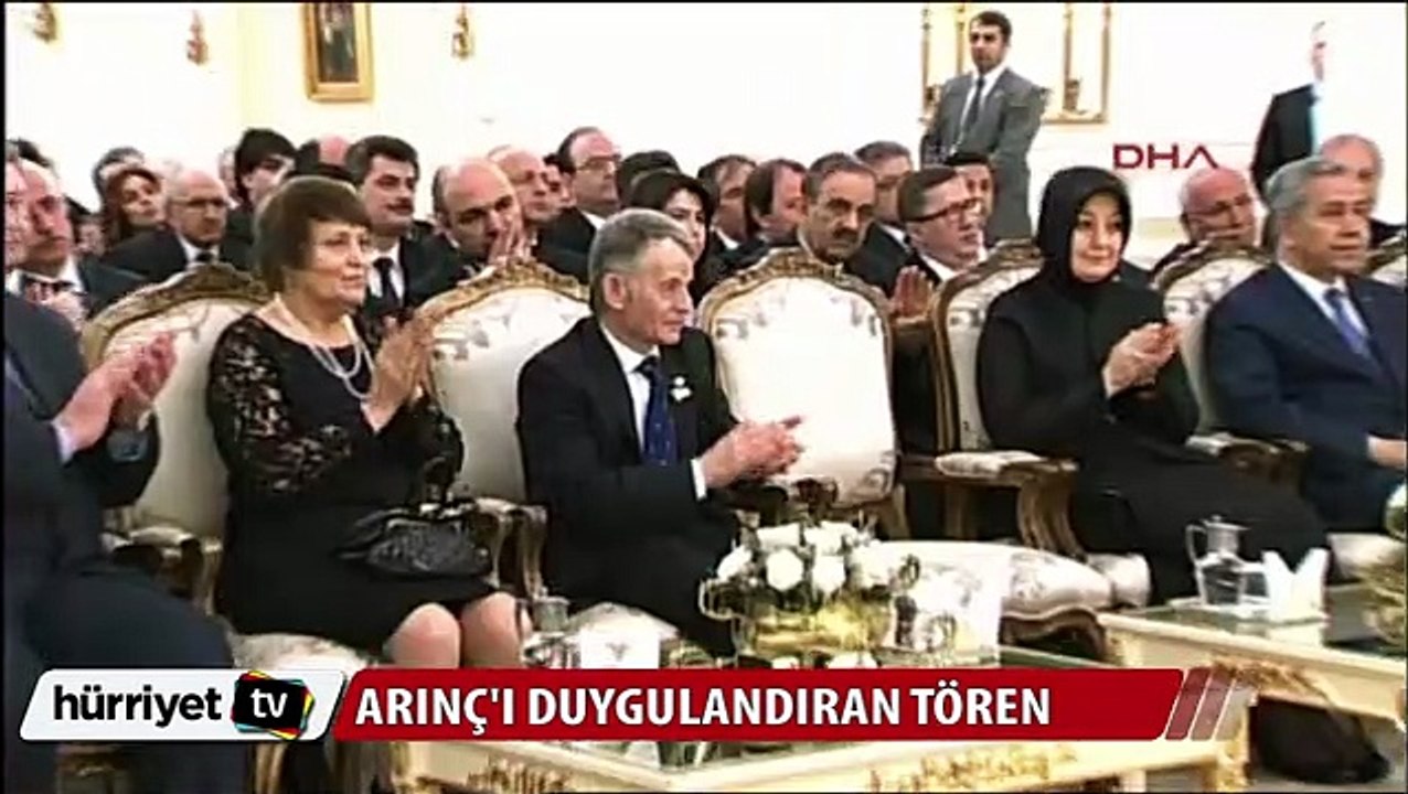 Arınç'ı duygulandıran tören
