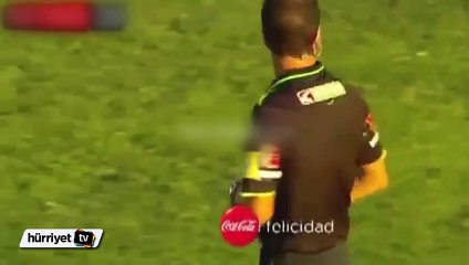 Böyle kaleci düşman başına