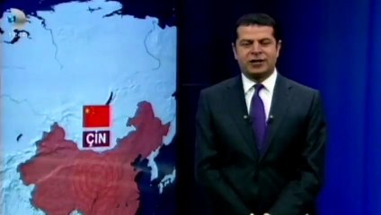 Cüneyt Özdemir'den Armağan Çağlayan'a: Seç bir dişini...