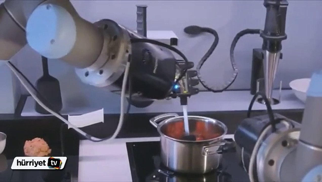 Mutfak robotu dediğin böyle olur