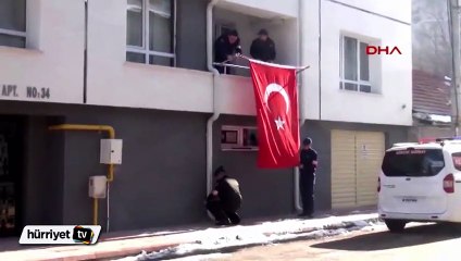 Cizre'de şehit olan askerin Eskişehir'deki babaocağında yas