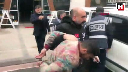 'Maskeli 5'ler' yakalandı, adliyeye götürülürken aşklarını ilan ettiler