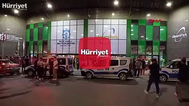 İzmit'te asker uğurlama töreninde sosyal mesafe unutuldu