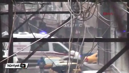 Hakkari'de askeri konvoya saldırı: 1 şehit