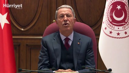 Son dakika! Milli Savunma Bakanı Akar duyurdu: Terhis ve celplere 1 ay erteleme