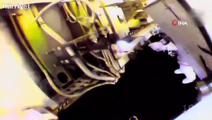 NASA’ya bağlı astronotlardan uzay yürüyüşü