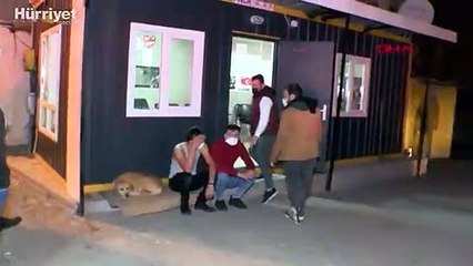 Alkollü müşteri taksi durağında kılıçla dehşet saçtı