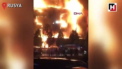 Rusya'da alışveriş merkezinde büyük yangın