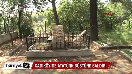 Kadıköy'de Atatürk büstüne saldırı