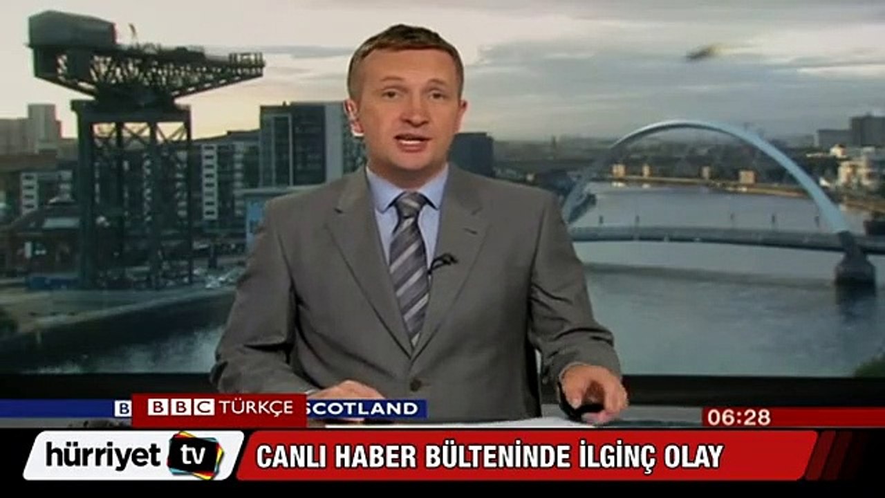 Canlı yayın kamerasında avlanan örümcek şaşırttı