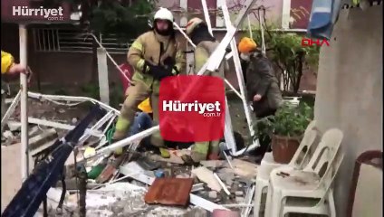 Avcılar'da balkon çöktü