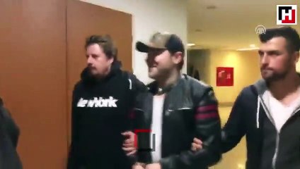 Şarkıcı Atilla Taş gözaltına alındı