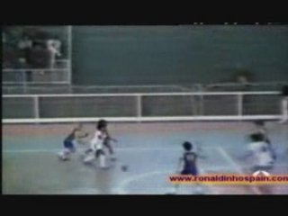 Joga Bonito - Ronaldinho Kid