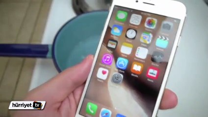iPhone 6s’i fokur fokur kaynayan suya attılar