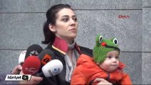 Kadın avukat 7 aylık bebeğiyle duruşmaya girdi