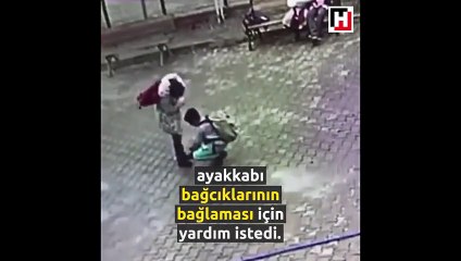 Öğrenciden engelli arkadaşına örnek davranış